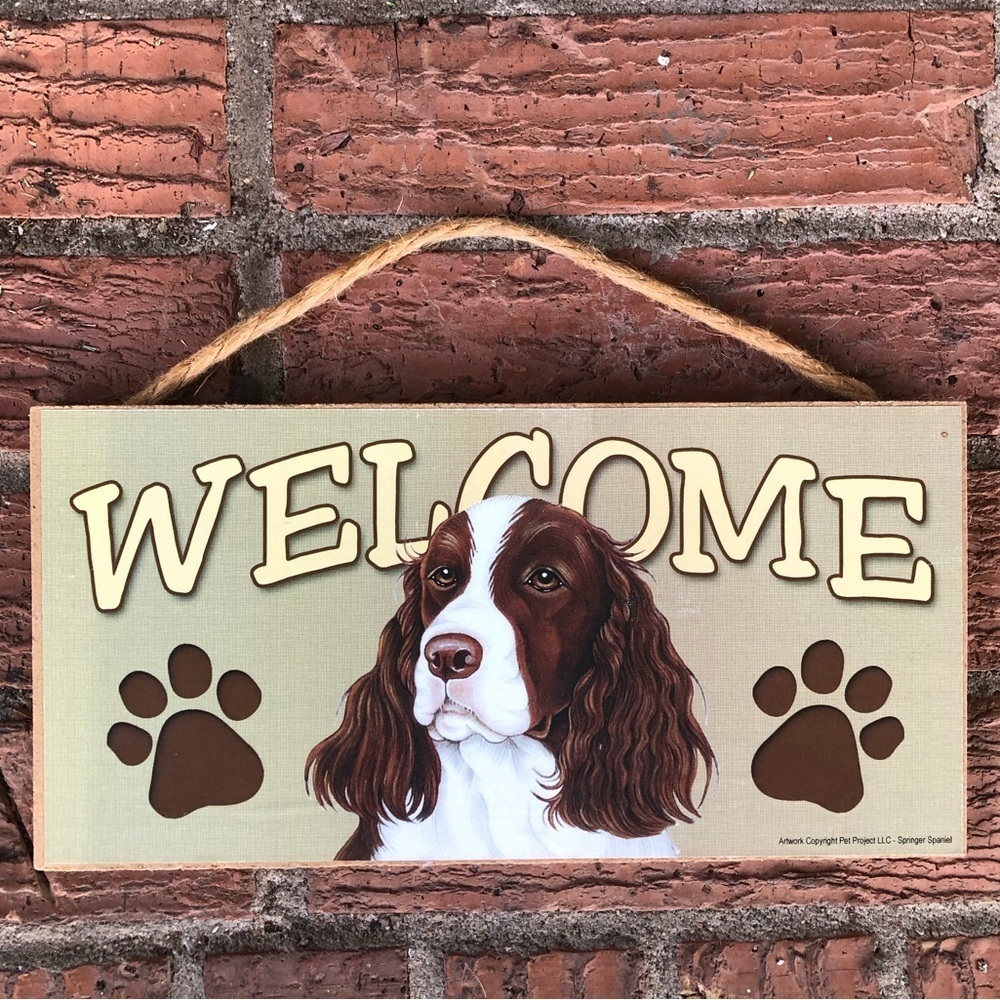 Springer Spaniel Welcome Sign Wall Plaque Love & Laughter Wooden Signs 10” x 5”